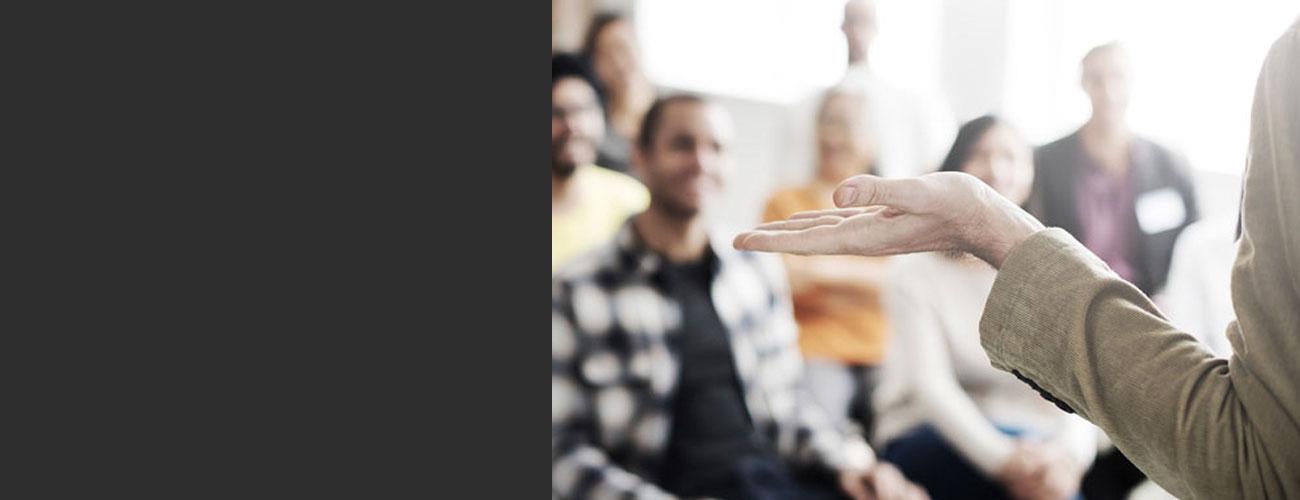 summer-institutes-investing-in-teachers-bg