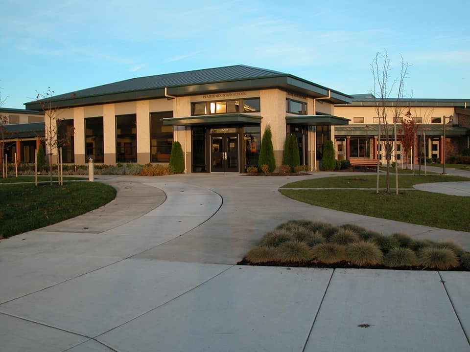 Prairie Mountain School